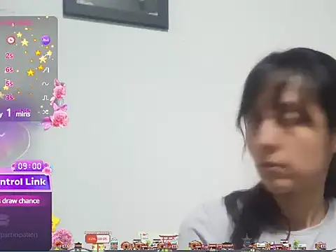 Snapshot of Moon_lunita chatting on 01.28.25 Moon lunita online show from 01.28.25