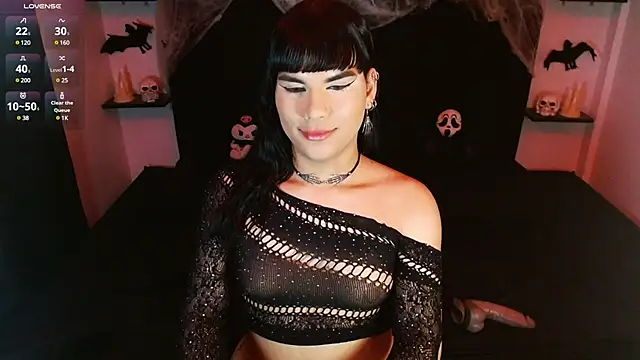 My vampire Mia online show from 12.22.24