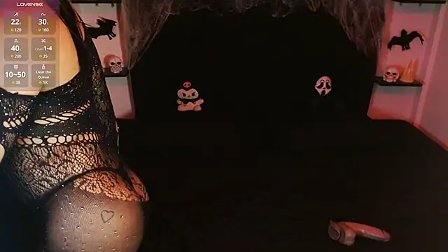 My vampire Mia online show from 12.29.24
