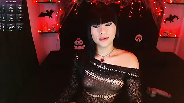 My vampire Mia online show from 01.29.25