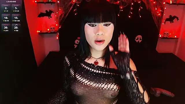 My vampire Mia online show from 01.29.25