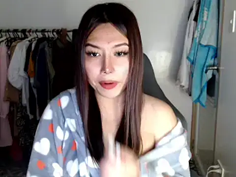 urqueendominant online show from 02.26.25