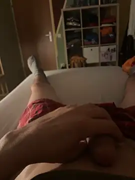 Snapshot of ForroCucc chatting on 12.01.24 ForroCucc online show from 12.01.24