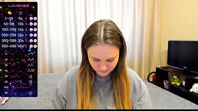 AlanaBrox online show from 02.11.25