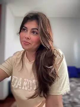 Alyaa s online show from 01.06.25