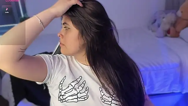 Alyaa s online show from 03.22.25