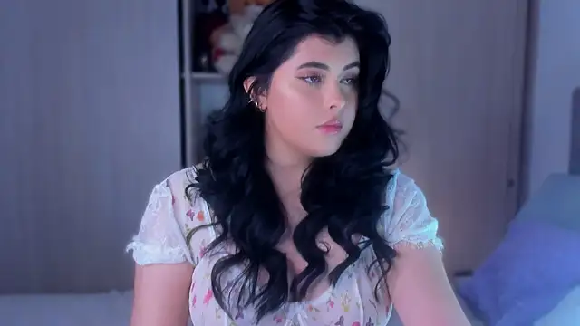 Alyaa s online show from 09.08.25