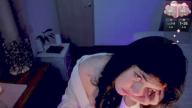 Alyaa s online show from 04.05.26