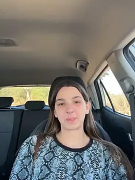 DoriDeluxe66 online show from 09.27.25