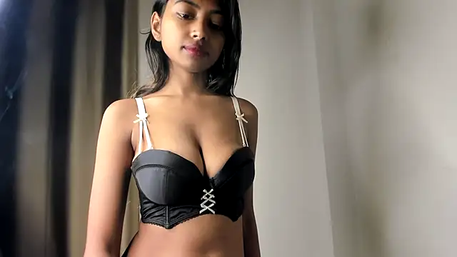 Snapshot of SexyRiyaA_ chatting on 02.19.26 SexyRiyaA online show from 02.19.26