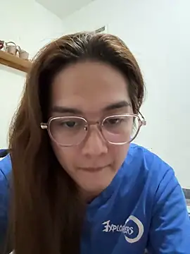 Snapshot of MarieLoveGlamorous chatting on 09.23.25 MarieLoveGlamorous online show from 09.23.25