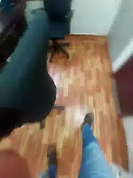 Snapshot of Stripkomal chatting on 12.17.24 Stripkomal online show from 12.17.24