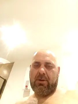 Snapshot of Czarny1104 chatting on 09.13.25 Czarny1104 online show from 09.13.25