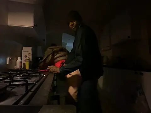 CuzzyB69 online show from 01.11.25