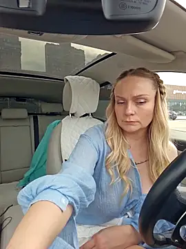 Bondgirl 013 online show from 10.18.25