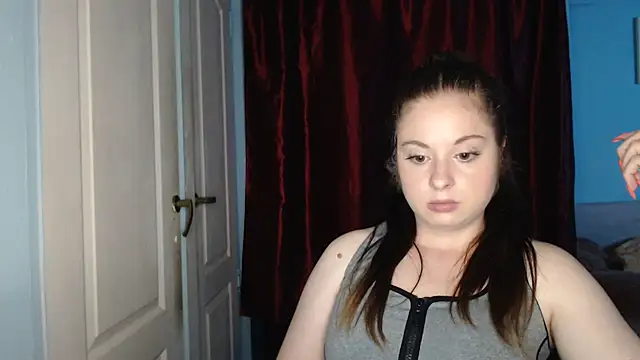 Snapshot of ryhhnnagold99 chatting on 09.15.25 ryhhnnagold99 online show from 09.15.25