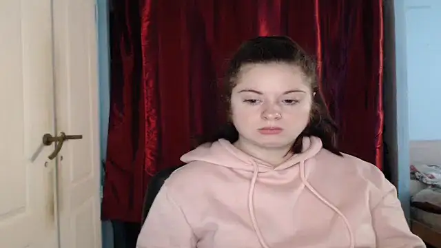 Snapshot of ryhhnnagold99 chatting on 10.19.25 ryhhnnagold99 online show from 10.19.25