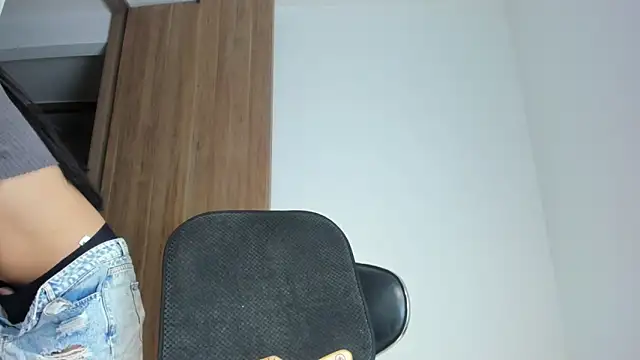 my lovely mia online show from 09.17.25