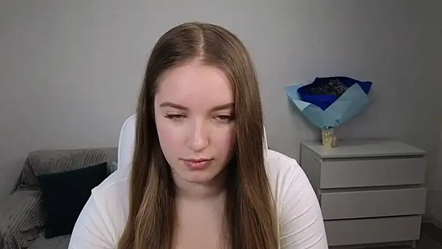 Snapshot of EvaMaddison chatting on 01.11.25 EvaMaddison online show from 01.11.25