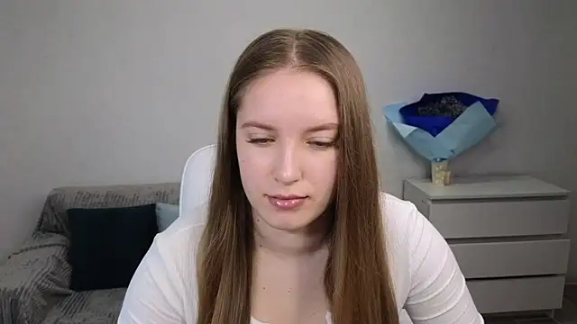 Snapshot of EvaMaddison chatting on 01.17.25 EvaMaddison online show from 01.17.25