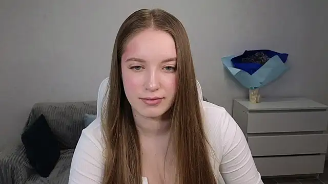 Snapshot of EvaMaddison chatting on 01.23.25 EvaMaddison online show from 01.23.25