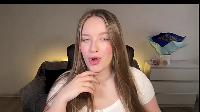 EvaMaddison online show from 03.09.26