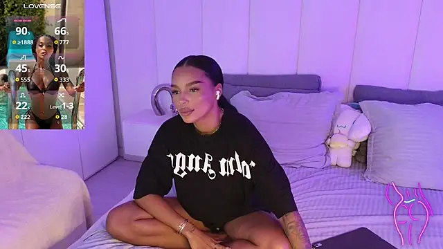 KimiBrown online show from 09.30.25