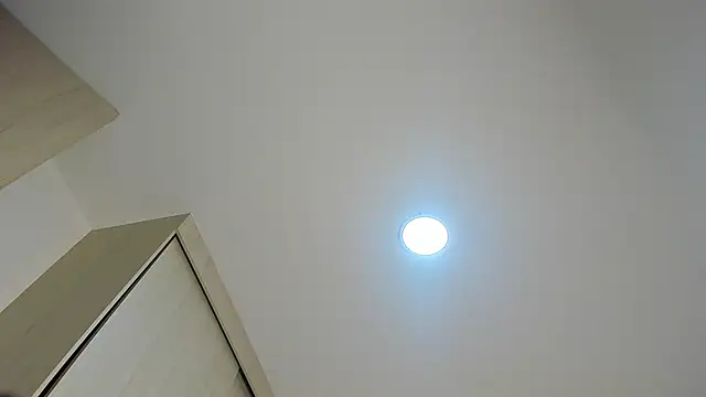 caroline tovar online show from 09.15.25