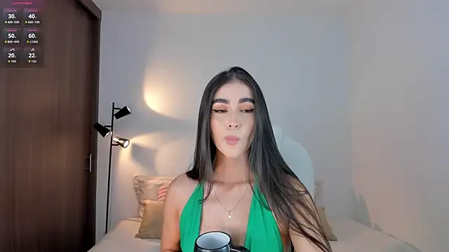 RebeccaBaxter online show from 06.28.26