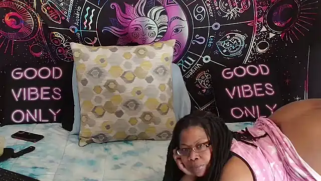 RenaeCumsAlot online show from 01.14.25