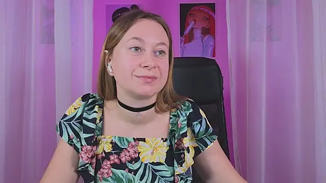 BrookeEvans online show from 02.08.25