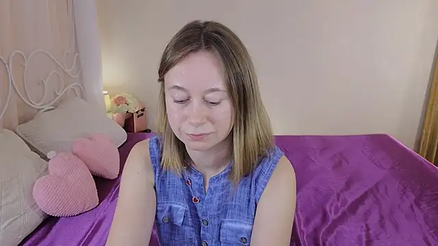 BrookeEvans online show from 09.12.25