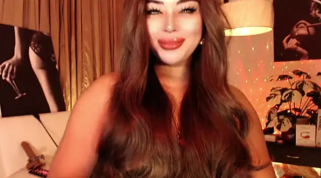 Snapshot of Thalia_Cambridge chatting on 03.10.25 Thalia Cambridge online show from 03.10.25