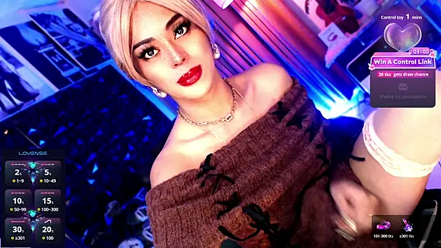 Thalia Cambridge online show from 04.16.26