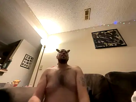 Snapshot of lucasgalacticman chatting on 09.28.25 lucasgalacticman online show from 09.28.25