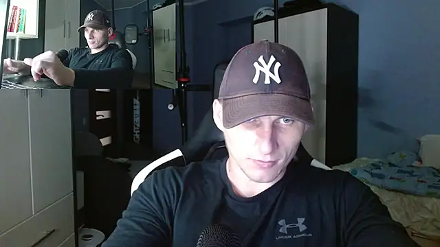 PoliglotJoe online show from 10.13.25