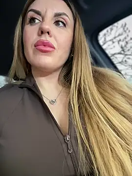 Kalli Fornia online show from 11.29.25