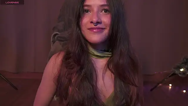 HannaMoom online show from 12.15.25