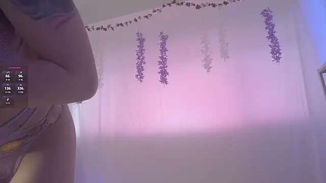 HannaMoom online show from 07.10.26