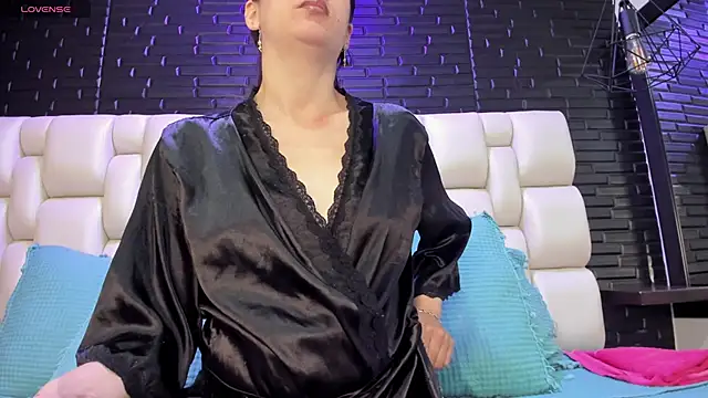 Salo Heaven online show from 12.12.24