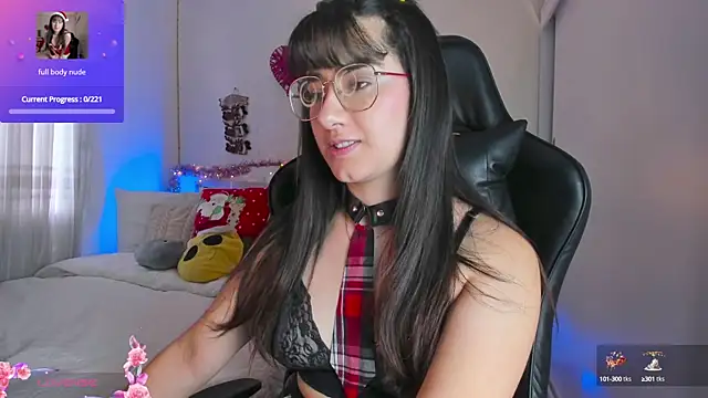 Snapshot of annadu011 chatting on 01.06.25 annadu011 online show from 01.06.25