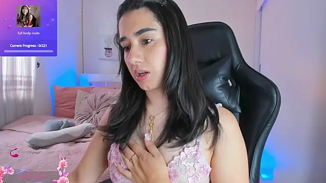 Snapshot of annadu011 chatting on 03.03.25 annadu011 online show from 03.03.25