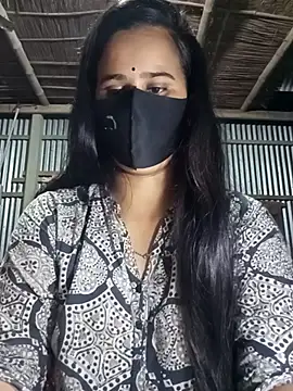 Snapshot of Sexy-Binita chatting on 10.04.25 Sexy-Binita online show from 10.04.25