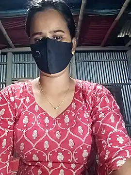 Snapshot of Sexy-Binita chatting on 10.30.25 Sexy-Binita online show from 10.30.25