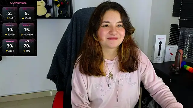 Snapshot of ann_bronw chatting on 12.18.24 ann bronw online show from 12.18.24