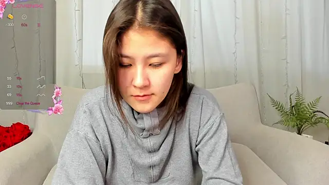 Snapshot of Riz_girl chatting on 03.08.25 Riz girl online show from 03.08.25