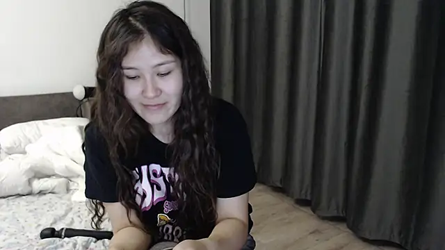 Snapshot of Riz_girl chatting on 09.14.25 Riz girl online show from 09.14.25