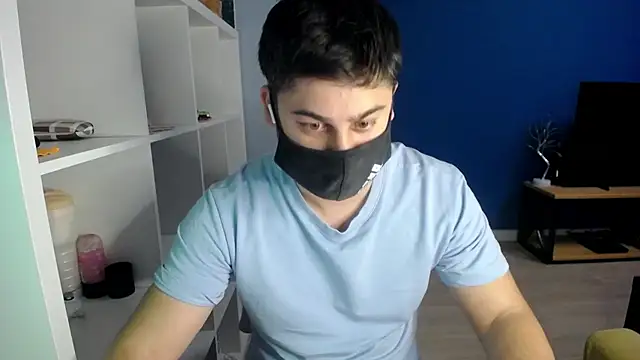 Tomguys online show from 03.20.25