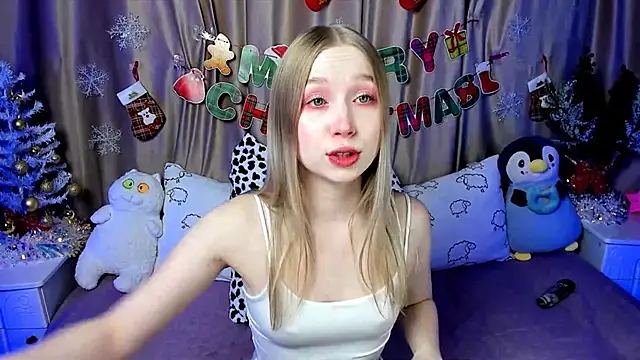 LilyStarlight online show from 12.21.24