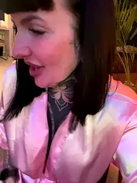 InkedBiitch online show from 12.03.24